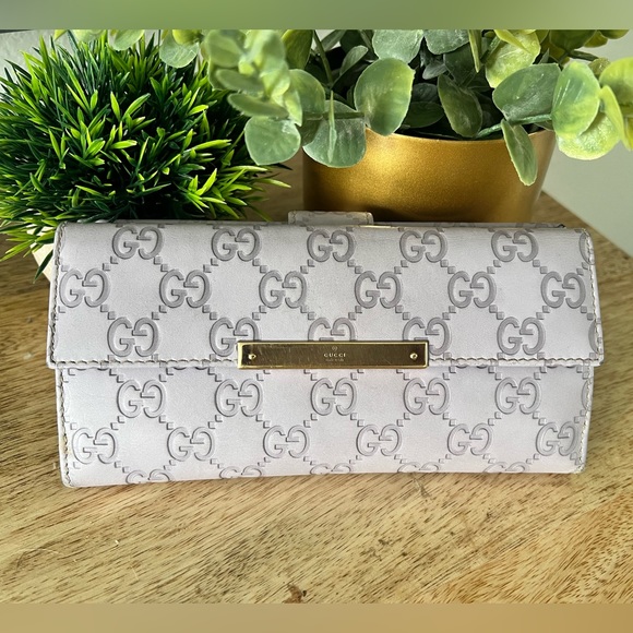 Gucci Wallet - Picture 1 of 13